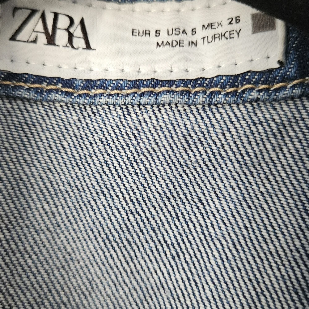 Zara Denim Dress - Picture 2 of 7